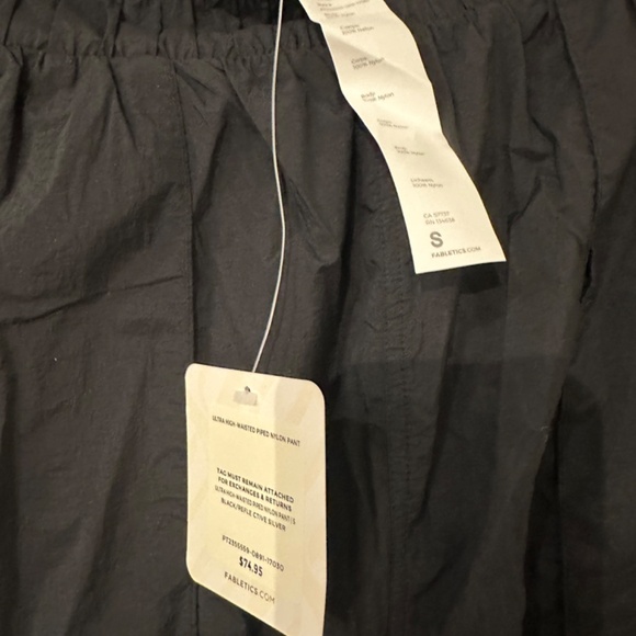 Ultra High-Waisted Piped Nylon Pant - Picture 4 of 10